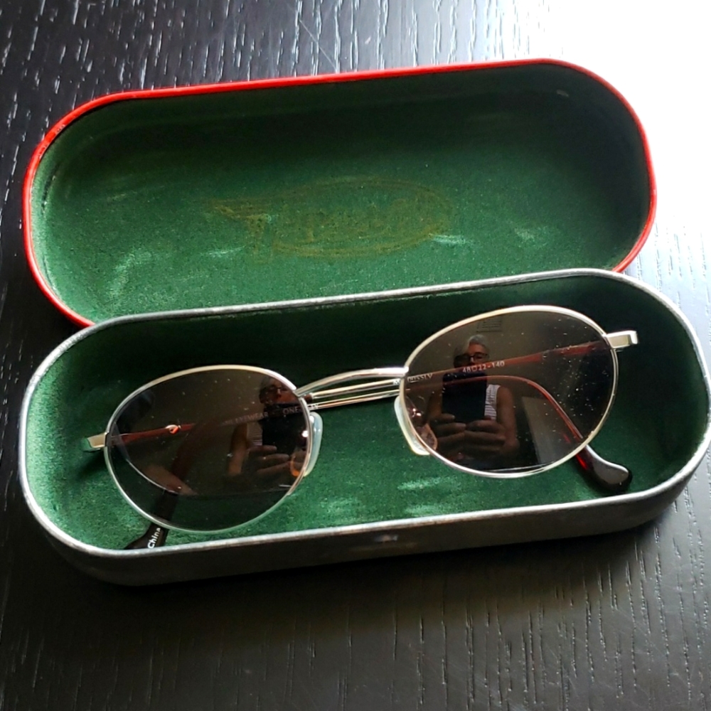 🌿Fossil Silver and Black Men's Glasses